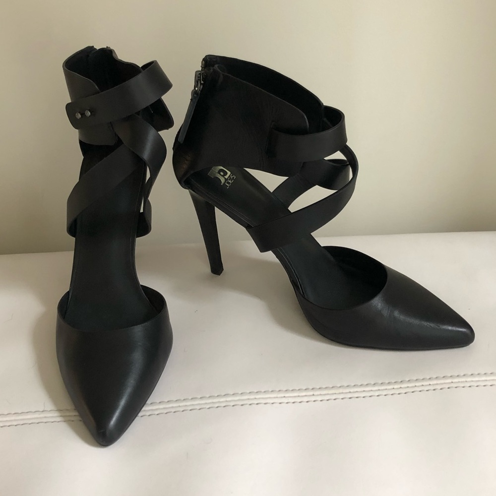 Joe’s Heels